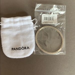 Brand New Women’s Pandora Bracelet